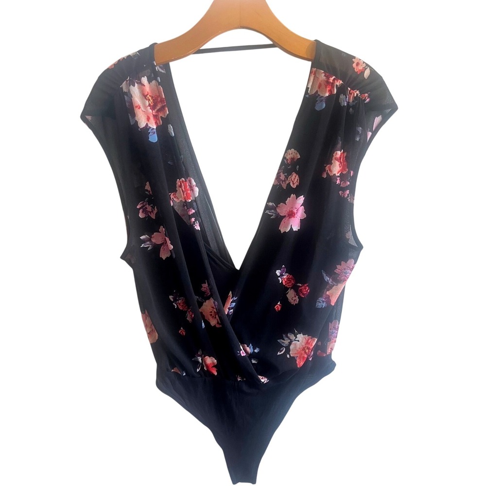 Lush Mesh Floral Bodysuit Plunge Neck Sleeveless Snap Closure Black Size L -New